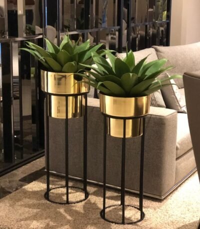 Metal Planter Set Of 2