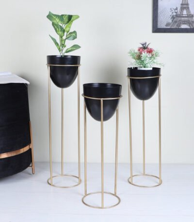 Casa Houm Ovate Tall Planters Set Of 3 – Black with Gold Stand